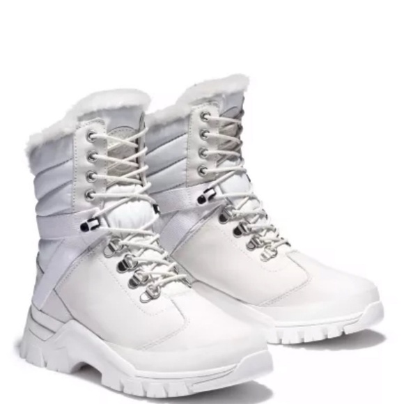 Timberland White Winter Boots with Chunky Sole - Picture 2 of 7
